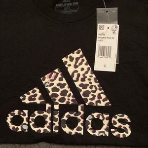 NWT Adidas Leopard Print Amplifier Tee Size Small